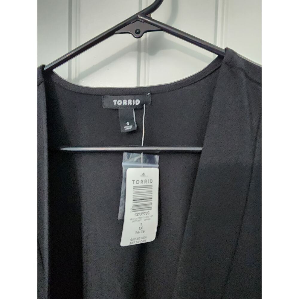 NEW! Torrid Black Crepe Open Front Jacket Plus Size 1 - Picture 2 of 7
